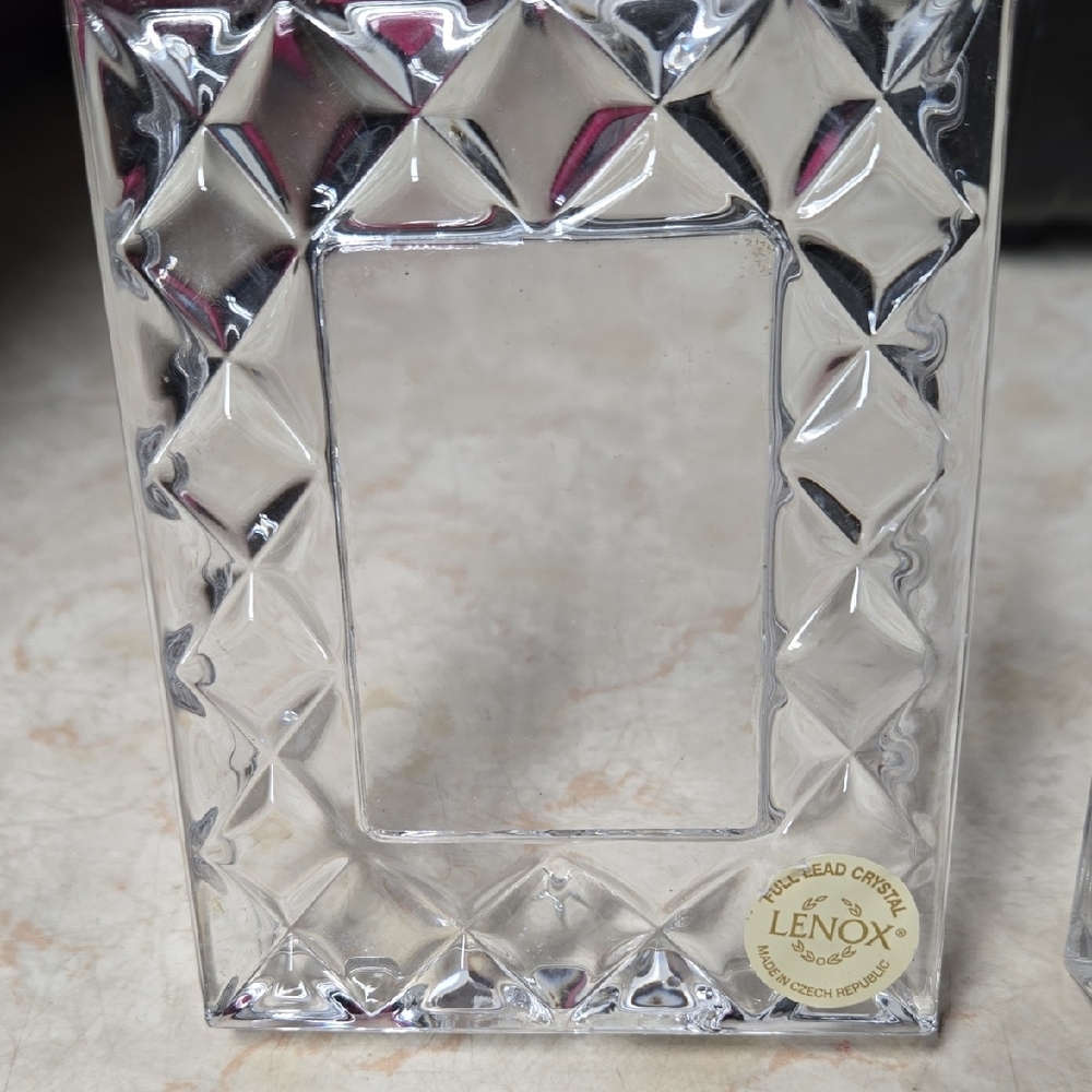 Lenox Clear Crystal Picture Frame Pair with Geometric Bevel - Picture 4 of 6